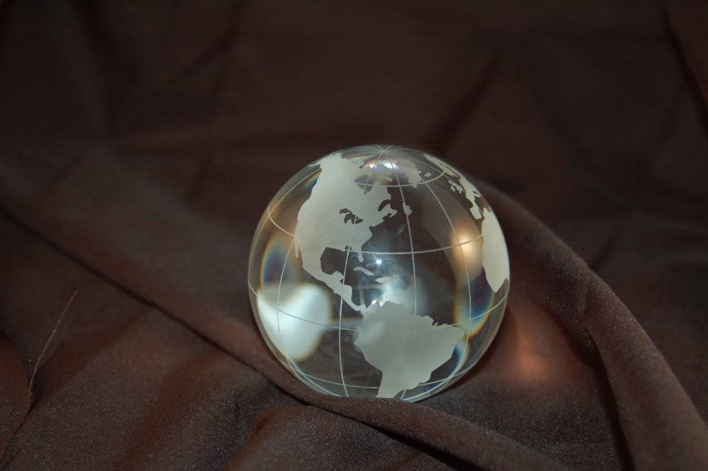 40.220 crystal globe for Sale